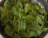 Foto del paso 2 de la receta: Espinacas a la crema