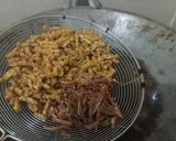 Foto langkah ke 2 dari resep Nasi Bakar Sambal Ikan Bilis.