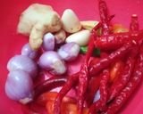Foto langkah ke 2 dari resep Tumis Cumi Kecap.