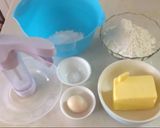 Hình bước làm 1 của món Bánh quy bơ (butter cookies)
