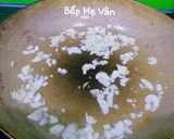 Hình bước làm 3 của món Mực nhồi thịt chiên nước mắm