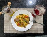 Foto del paso 7 de la receta: Tallarín saltado criollo con sobras de parrillada !