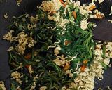 Foto langkah ke 4 dari resep Cah kangkung mie.