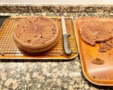 Foto del paso 7 de la receta: Pastel al Cointreau relleno con crema de chocolate y mermelada