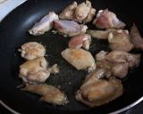 Hình bước làm 2 của món Cánh gà chiên nước mắm