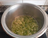 Foto del paso 1 de la receta: Guiso de chocos con fideos