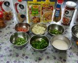 A picture of step 1 of Maggi chatpata tomato vegetables Chinese soup.