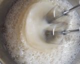 Foto langkah ke 2 dari resep Bolu Mocca Putih Telur.