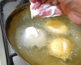 A picture of step 4 of Dahi Vada.
