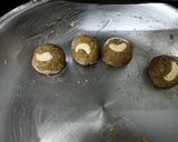 A picture of step 11 of Sattu Ladoo.