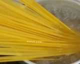 Foto langkah ke 1 dari resep Fettuccine Carbonara.