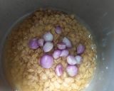 A picture of step 3 of Carrot sambar.