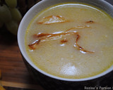 A picture of step 9 of Parsnip soup with potatoes.