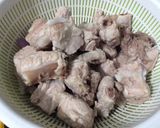 Hình bước làm 1 của món Canh Sườn Nấu Sấu