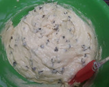 Foto del paso 3 de la receta: Budín de vainilla con chispas de chocolate
