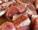Foto del paso 1 de la receta: Costillas en salsa roja con chile de árbol