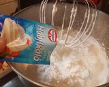 Sütés nélküli Oroszkrém torta recept fázis 7 fotója