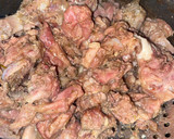 A picture of step 1 of Peppered beef.