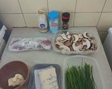 Foto del paso 1 de la receta: Filete de ternera con portobello y salsa cremosa de gorgonzola y cebollino