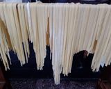 Foto del paso 4 de la receta: Tagliatelle con salsa con albóndigas