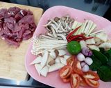 รูปขั้นตอนการทำที่ 1 ของ (คลีน)ต้มยำหมูสันใน น้ำใส