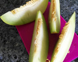Foto del paso 1 de la receta: Sopa fría de melón y piña