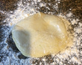 Foto del paso 5 de la receta: Tarta de jamón y puerro glaseado (sin azúcar)
