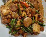 Foto langkah ke 4 dari resep Tumis campur-campur (kacang panjang, tempe, tahu, bakso).