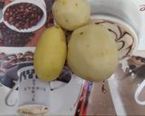 A picture of step 2 of Potato shorts.