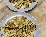 Foto del passaggio 6 della ricetta Insalata di pollo e zucchine in salsa tonnata antica