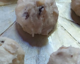 Foto del paso 2 de la receta: Pancitos Tipo Chipá con  Nueces y Pasas de Uva🧉🧉
