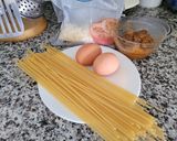 Foto del paso 1 de la receta Tallarines con fondo de nevera y despensa