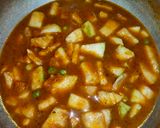 A picture of step 2 of Gourd Curry.