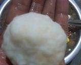 A picture of step 5 of Bread Pizza bomb.