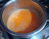 Foto del paso 8 de la receta: Empanadillas de gambas en crema reducida de las mismas cabezas