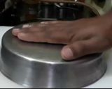 A picture of step 6 of बूंदी मीठाई.