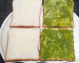 A picture of step 2 of Paneer capsicum, onion toast.