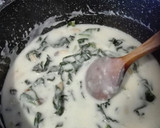 Foto del paso 4 de la receta: Espinacas con piñones, pasas y bechamel