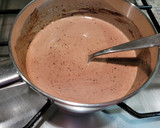 Foto del paso 2 de la receta: Chocolate a la taza Navideño,Marisa