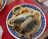 Foto del paso 3 de la receta: Calamares y sardinas fritas con limón