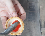 Foto del paso 1 de la receta: Tartaleta de mermelada de tomate con foie y azúcar caramelizada