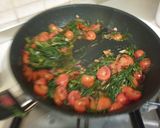 Foto del passaggio 7 della ricetta Trofie fresche di farro con agretti e pomodorini