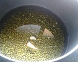 A picture of step 1 of Green mung khichdi.