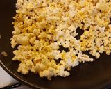 Karamellás popcorn házilag recept fázis 2 fotója