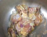 Hình bước làm 2 của món Canh gà bắp cải