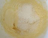 Foto langkah ke 4 dari resep Putri Salju Ekonomis.