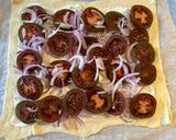 A picture of step 3 of Roasted Tomato Tart with Ricotta and Pesto.