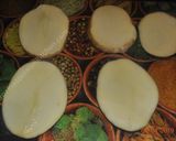 A picture of step 2 of Potato pizza  پتیزا سیب زمینی.