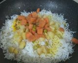 A picture of step 4 of Navratna Pulao.