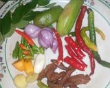 Foto langkah ke 1 dari resep Udeng asam keueng (udang asam pedas).
